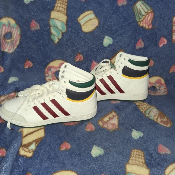 Adidas High-Top Sneakers - White, Red, and Green - Picture 4 of 5